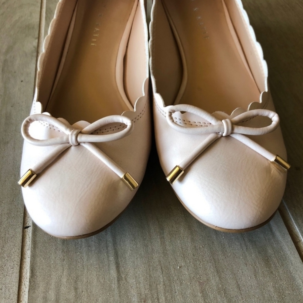 NWOT Kelly & Katie Pump Heels Nude Pink